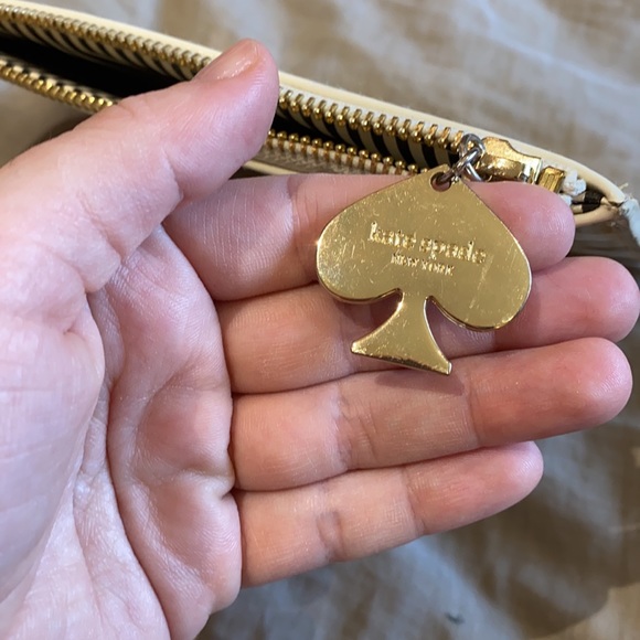 Pencil case - Picture 4 of 4